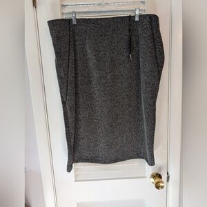 NWT Lane Bryant Ponte Skirt Size 22 Black And White  Straight Stretch Retail $69